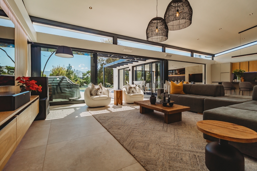 3 Bedroom Property for Sale in Glenwood Western Cape